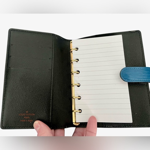 Louis Vuitton Wallet & Agenda Set in Epi Leather - Picture 7 of 10